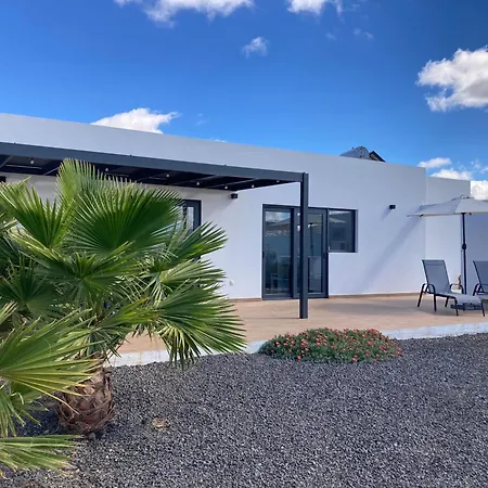 Chona 빌라 El Cuchillo